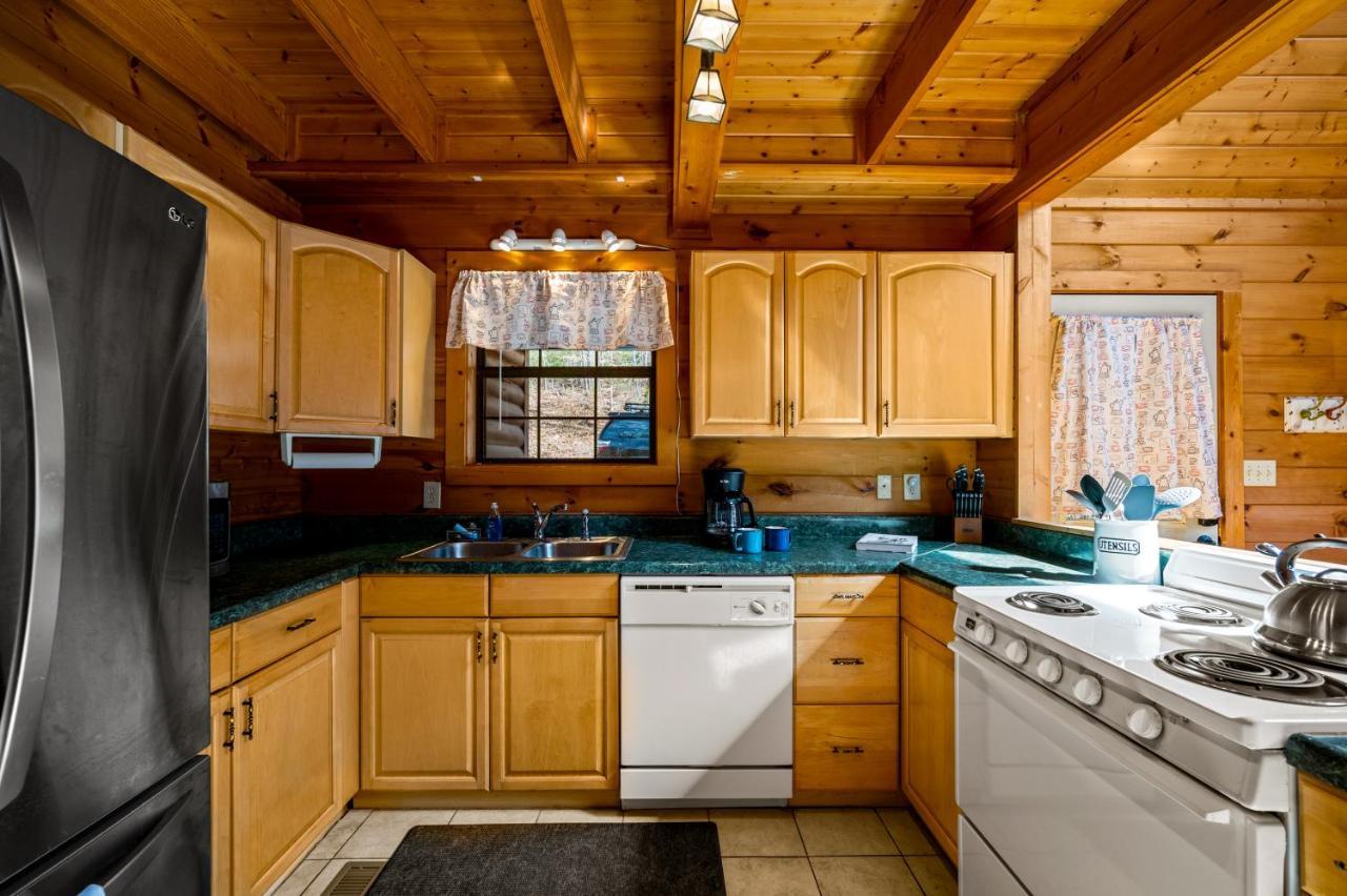 Great Smoky Mountains Cabin!, Secluded, Pet-Kid Friendly! Sevierville Eksteriør billede