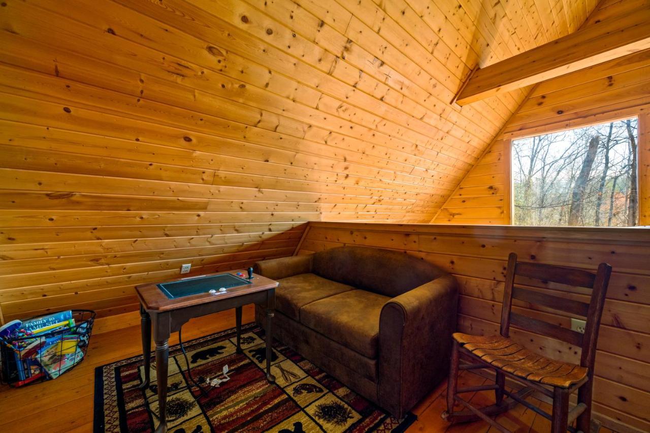 Great Smoky Mountains Cabin!, Secluded, Pet-Kid Friendly! Sevierville Eksteriør billede