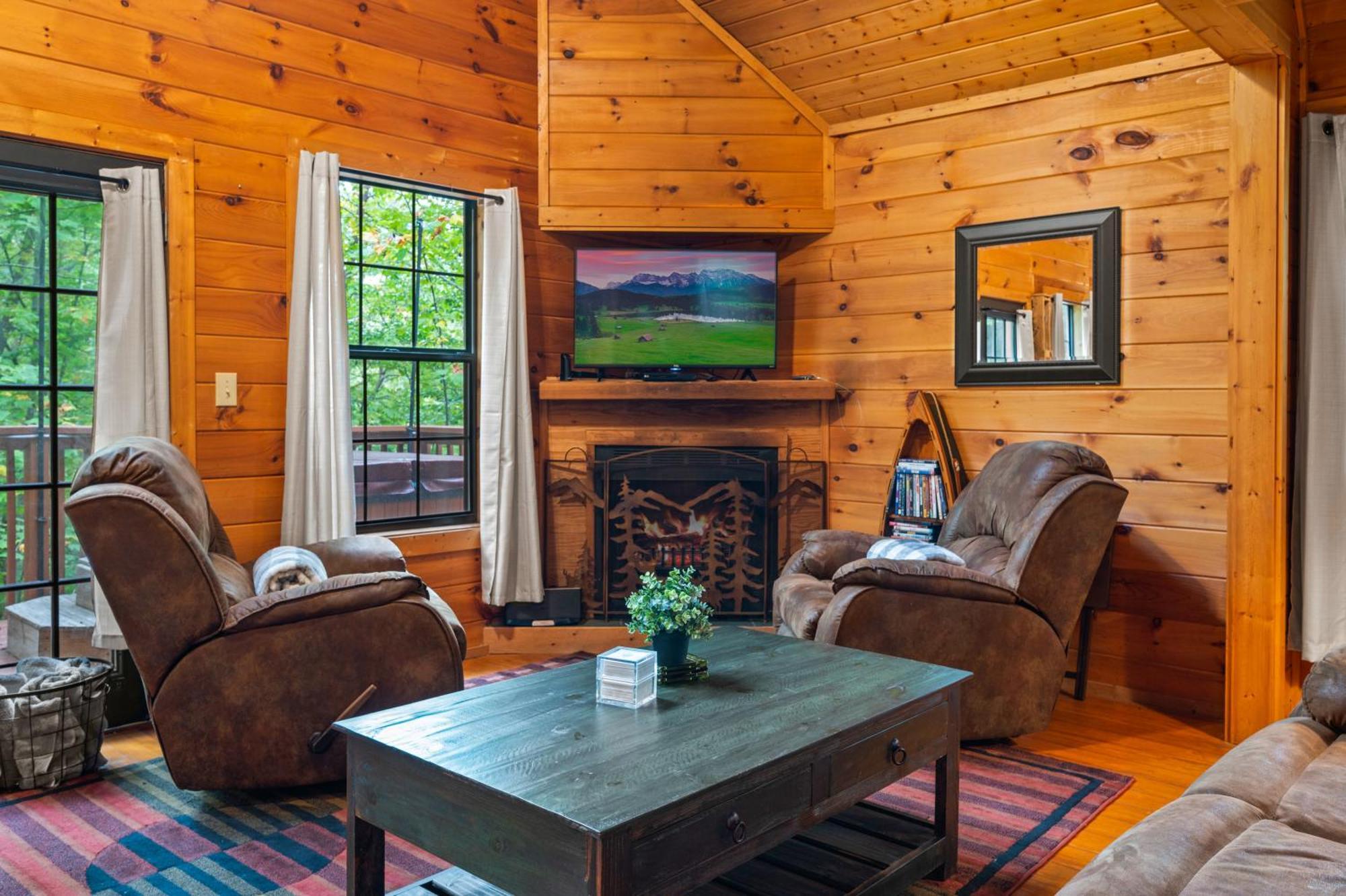 Great Smoky Mountains Cabin!, Secluded, Pet-Kid Friendly! Sevierville Eksteriør billede